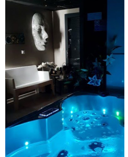 Photo Au cœur du spa une loveroom romantique proche de Toulouse