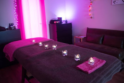 Photo Du Bonheur Amassé - Salle de Massage de Bien-être