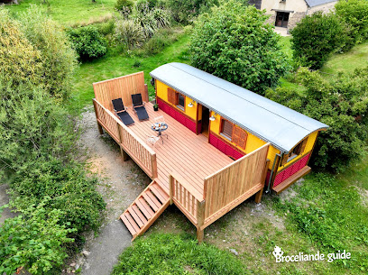 Photo La Bourousais - Cabane Perchée - Hébergement insolite en Bretagne