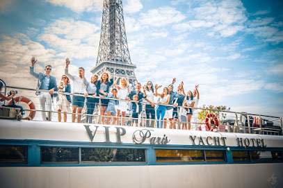 Photo Le VIP Paris - Yacht Hotel