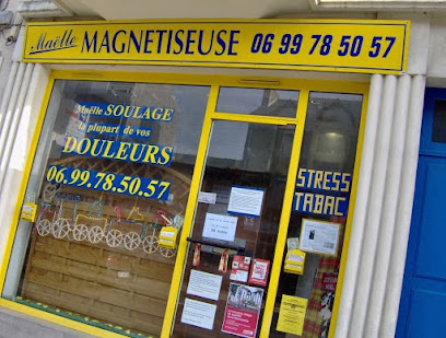 Photo CABINET DE MAGNETISME DE MAELLE