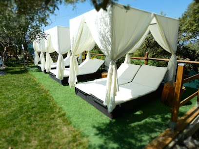 Photo Maison d'hôtes Aix en Provence Chambre d'hôtes Marseille spa jacuzzi Nature Rando B&B